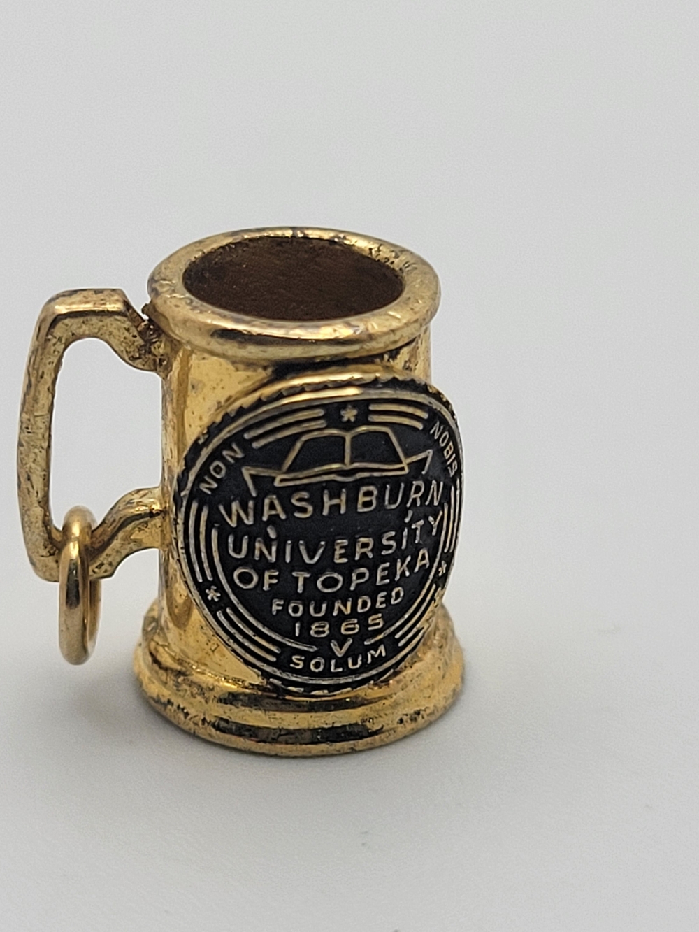 Washburn University of Topeka Gold-Tone Beer Mug Charm